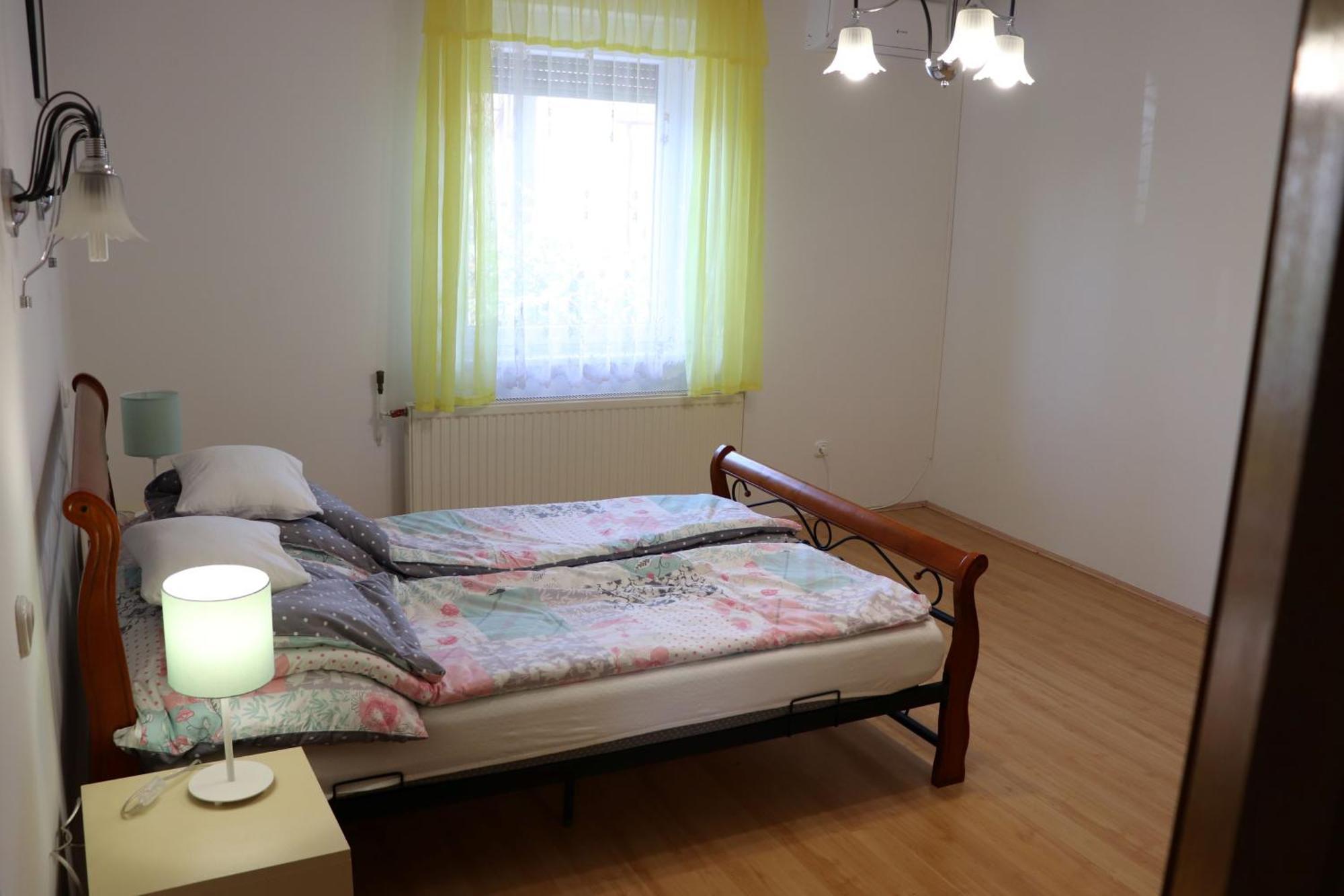 Badacsony Apartmanhaz Badacsonytomaj Exterior foto